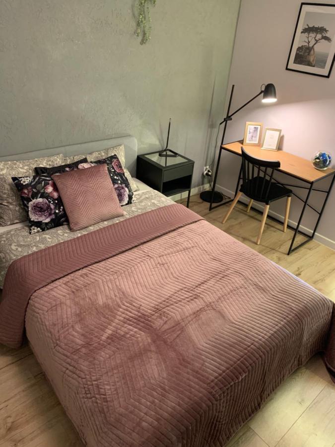 Moderno Apartament Красков Екстериор снимка