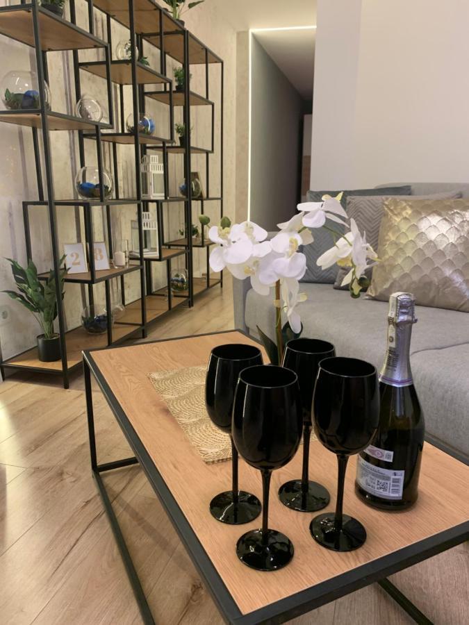 Moderno Apartament Красков Екстериор снимка