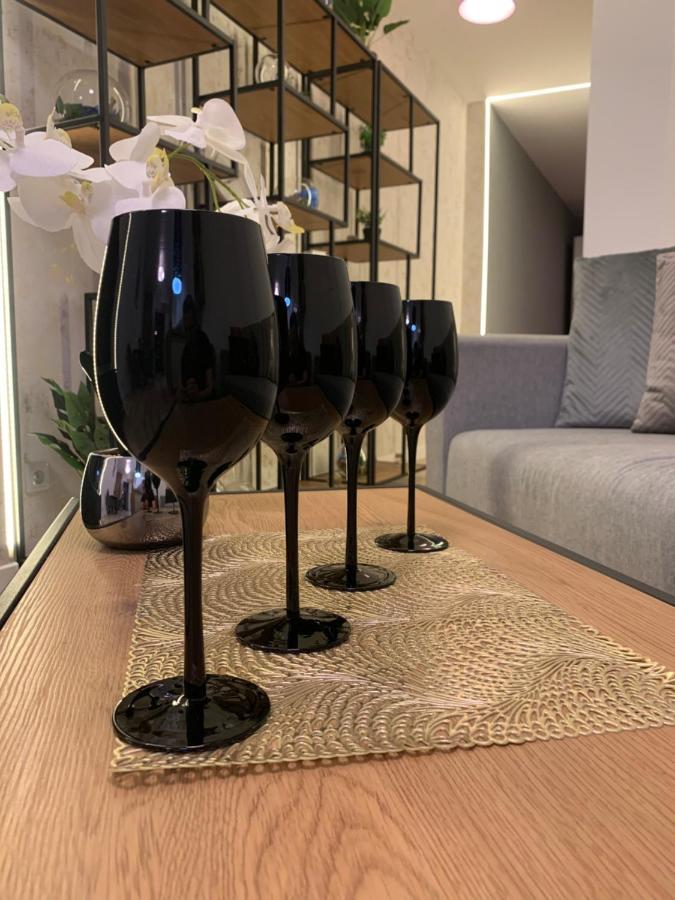 Moderno Apartament Красков Екстериор снимка