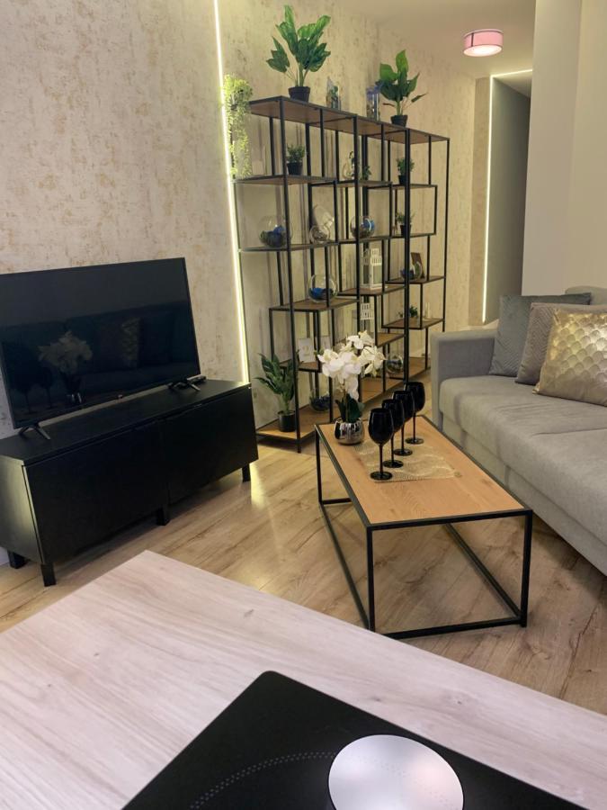 Moderno Apartament Красков Екстериор снимка