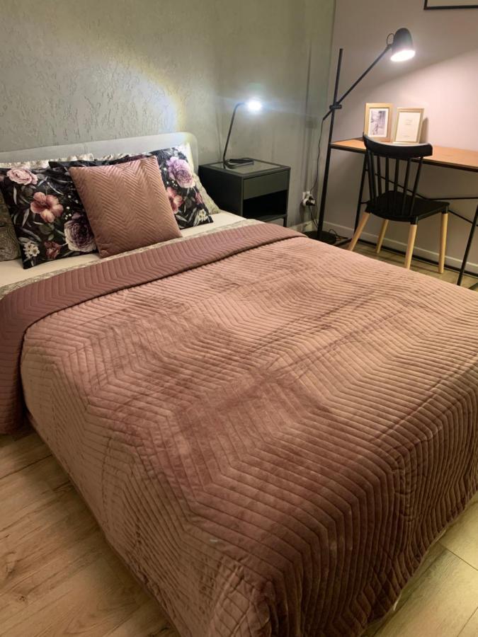 Moderno Apartament Красков Екстериор снимка