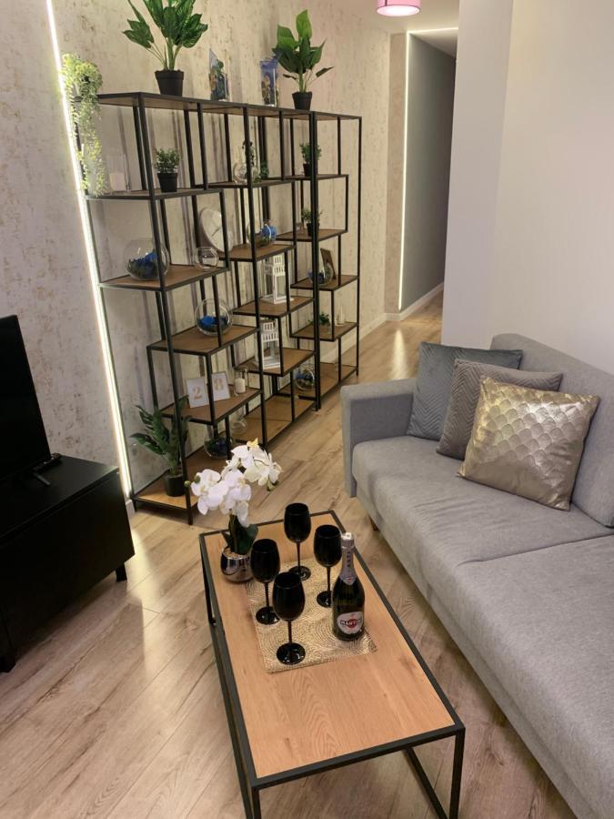 Moderno Apartament Красков Екстериор снимка