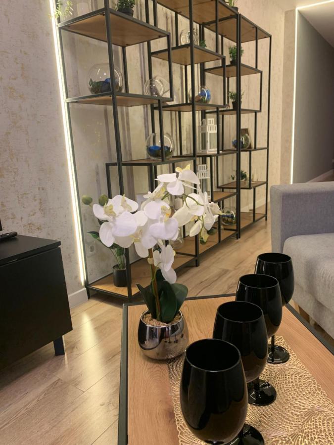 Moderno Apartament Красков Екстериор снимка