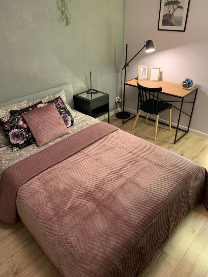 Moderno Apartament Красков Екстериор снимка